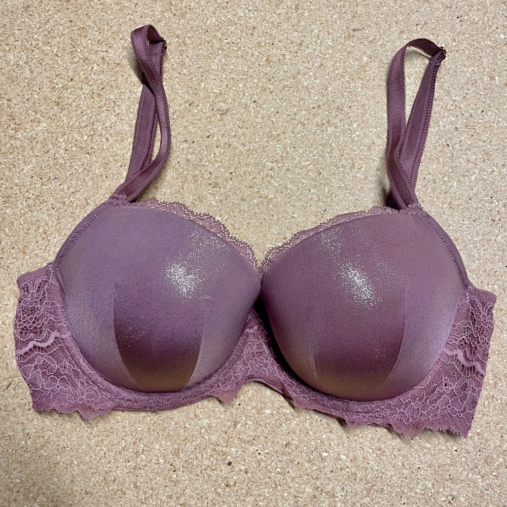 Victoria's Secret Lace Trimmed Dream Angels Lined Demi Bra
